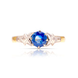 1700-Vintage, 1960s single-stone sapphire ring front