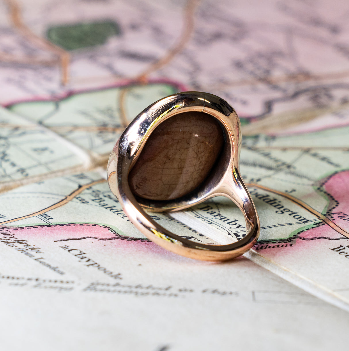 Antique, 18ct century Poseidon agate cameo ring, shank 12ct rose gold back