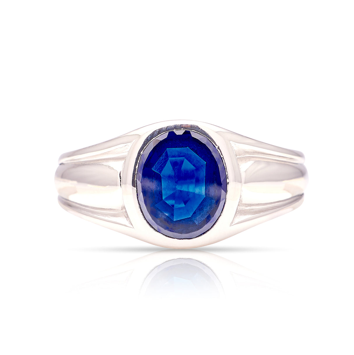 Vintage, Tiffany & Co. single-stone sapphire ring front