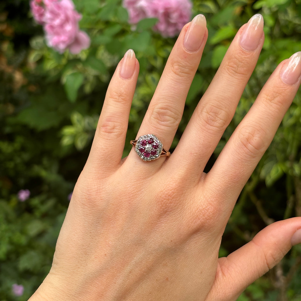 Antique, Victorian ruby & diamond cluster ring, 18ct yellow gold