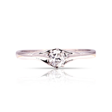  Antique, Edwardian diamond solitaire ring front