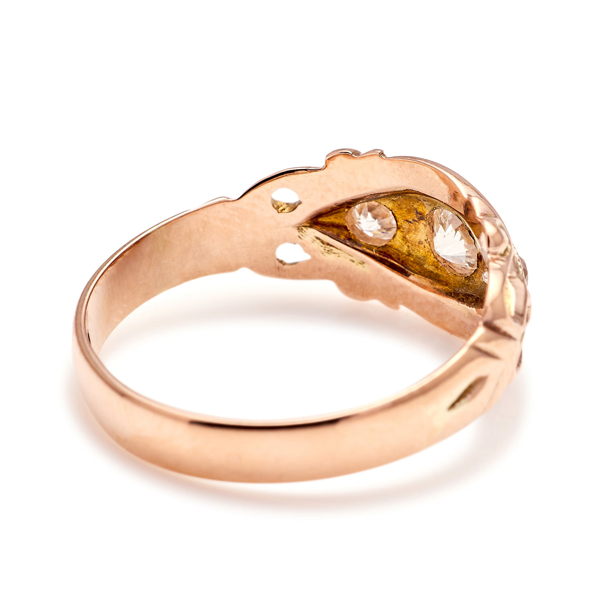 Antique, Edwardian three-stone ring, 9ct yellow gold