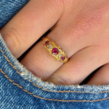 Antique, Edwardian ruby & diamond five-stone ring