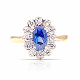 2046-Vintage, 1980s sapphire & diamond cluster ring front