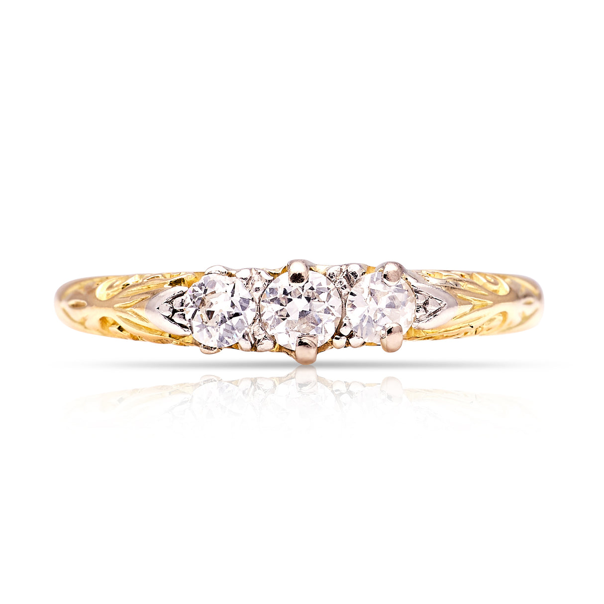 Antique, Edwardian three-stone diamond ring, 18ct yellow gold front