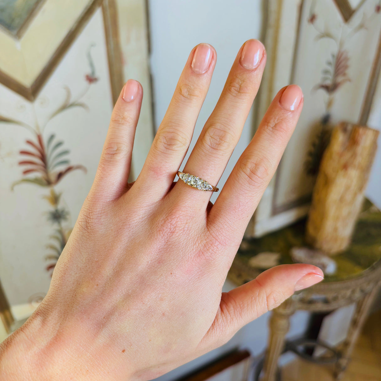 Antique, Edwardian three-stone diamond ring