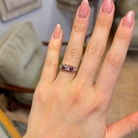 Antique, Edwardian ruby & diamond five-stone ring