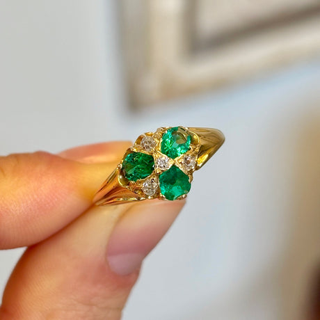 Antique, Victorian emerald & diamond ring