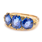 Antique, Victorian three-stone 5.50ct sapphire ring