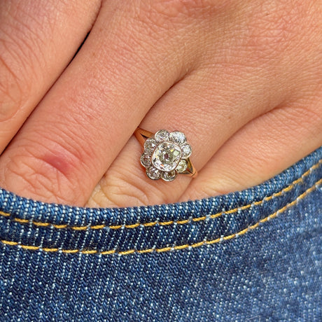 Antique, Edwardian old-cut diamond cluster ring