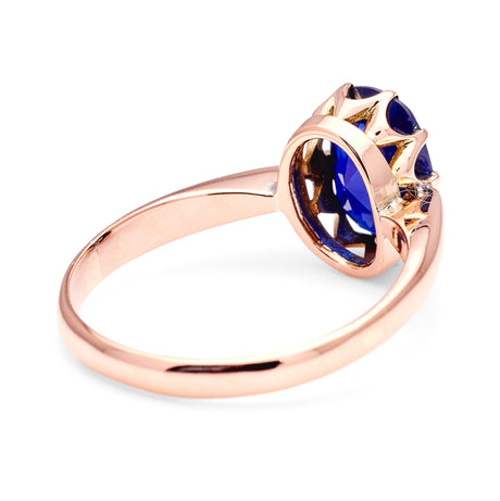 Antique, Edwardian sapphire solitaire ring