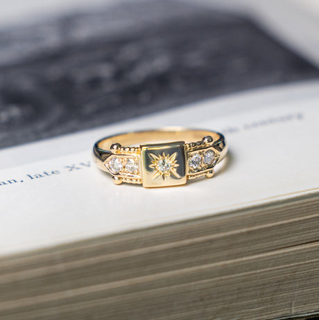 Vintage, 1990s five-stone diamond ring, 9ct yellow gold
