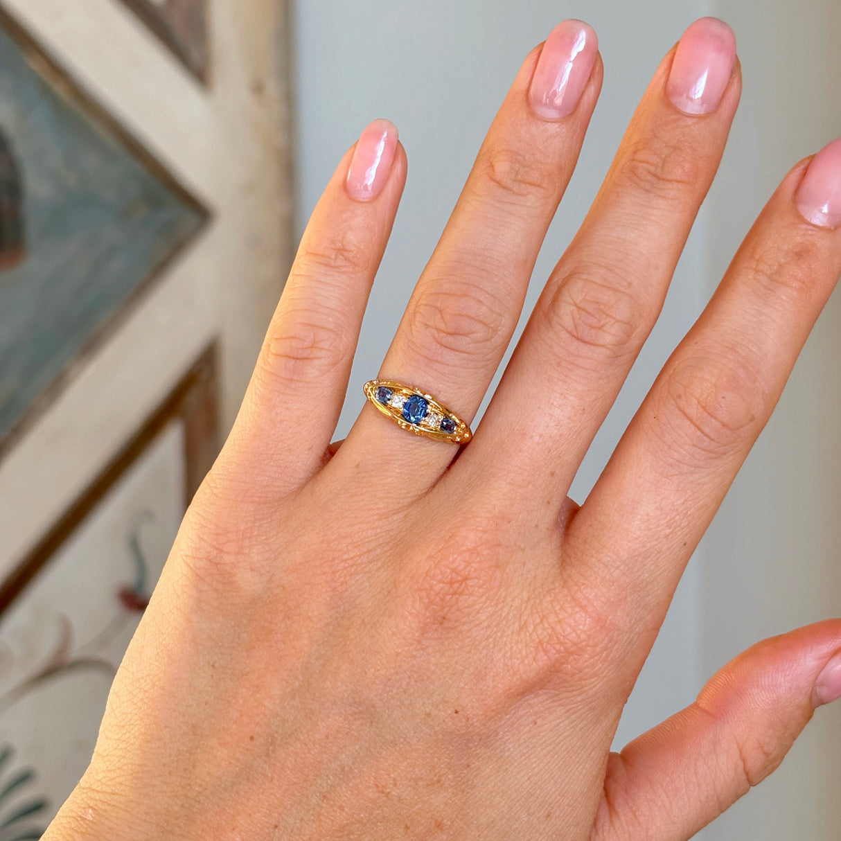 Antique, Edwardian sapphire & diamond five-stone ring 