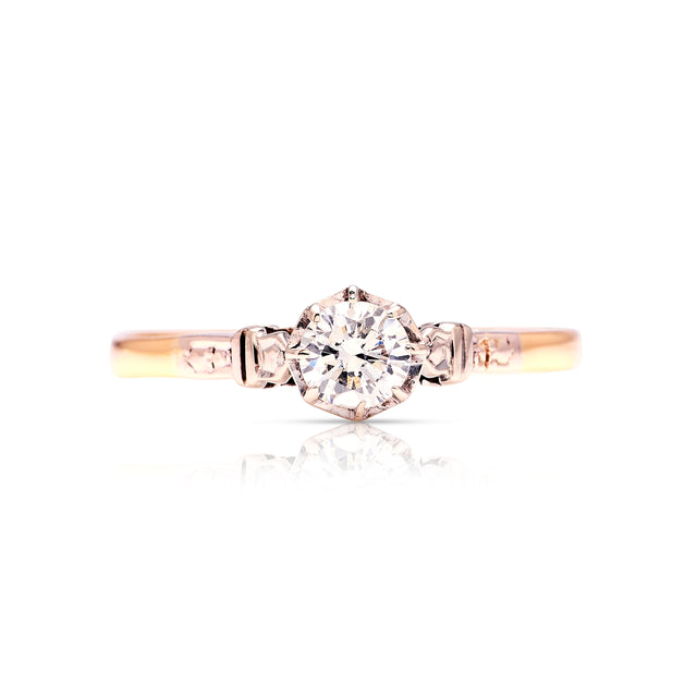 Antique, Edwardian diamond solitaire ring front view