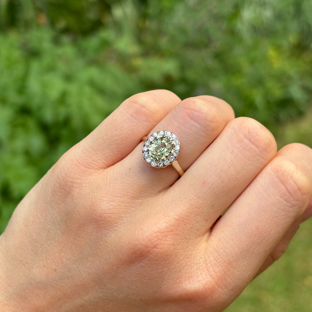 Antique, Edwardian green sapphire and diamond cluster ring, 18ct yellow gold and platinum