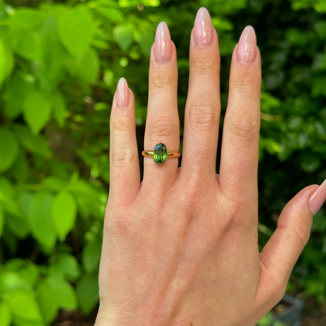 Antique, Victorian Green Zircon Single-Stone Ring, 15ct Yellow Gold