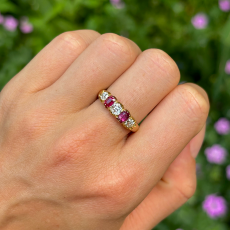 Antique, Victorian ruby & diamond five-stone ring, 18ct yellow gold