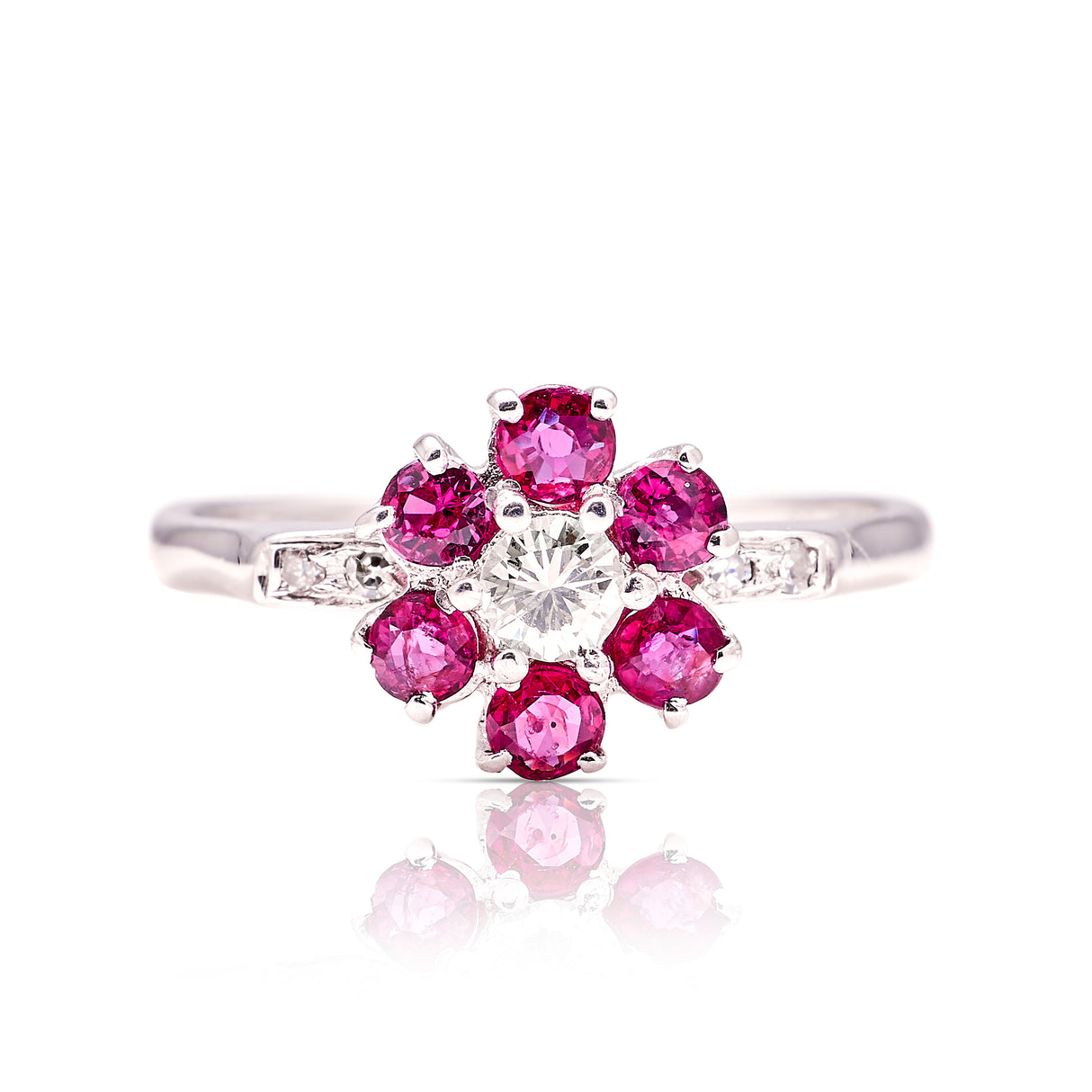 Vintage, 1940s ruby & diamond cluster ring front view