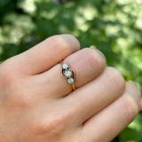 Vintage, Art Deco three-stone diamond twist ring, 18ct yellow gold & platinum