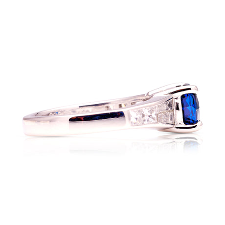 Vintage, Art Deco sapphire and diamond ring, platinum