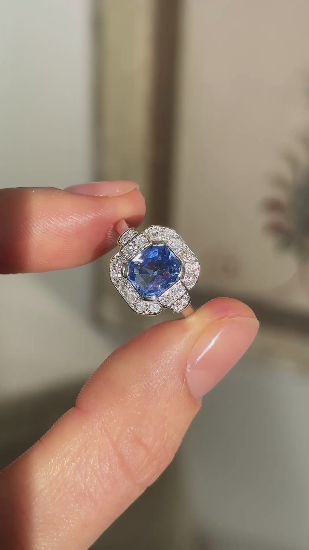 Vintage, Art Deco sapphire & diamond cluster ring