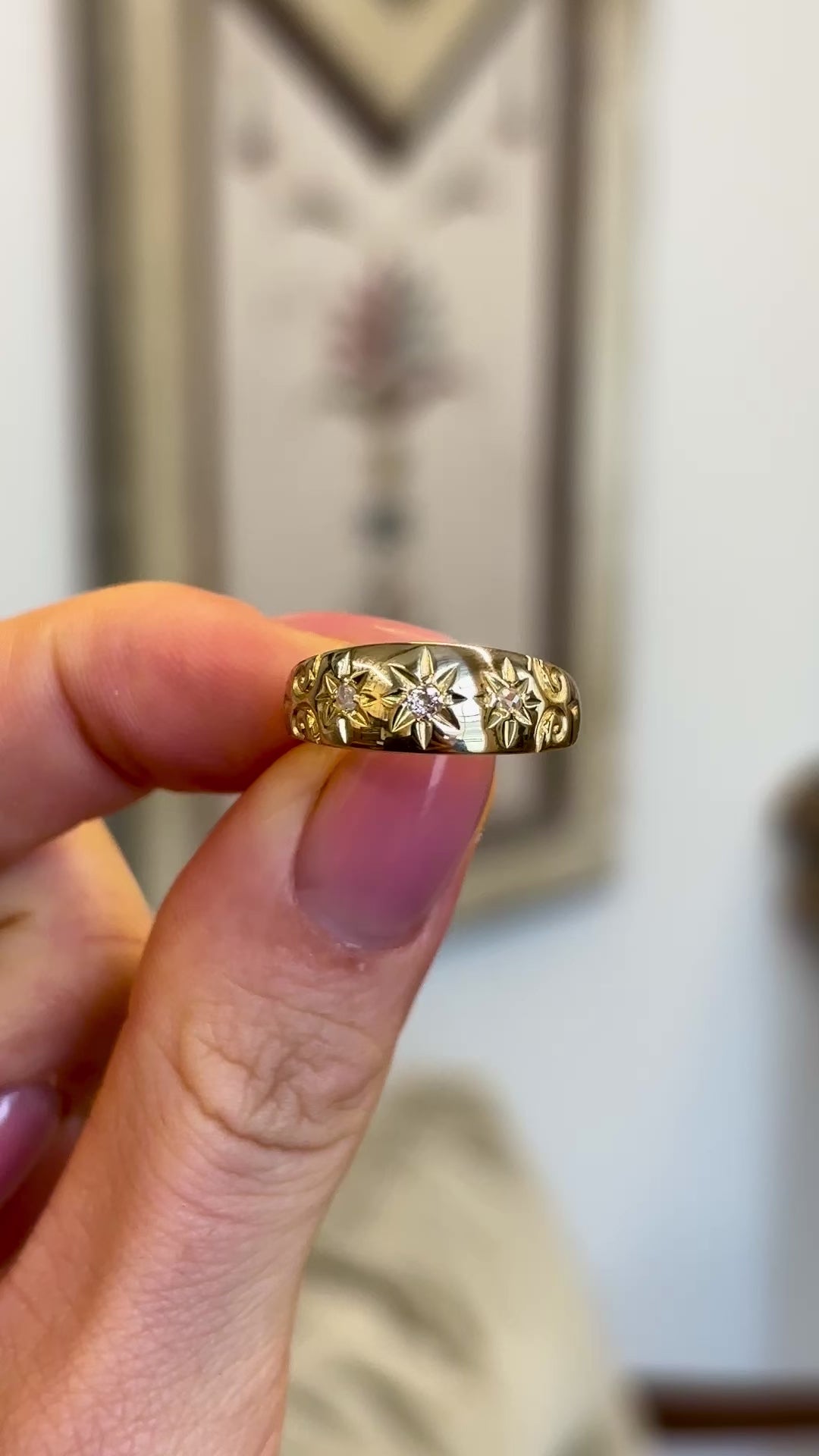 Vintage, 1950s three-stone diamond ring