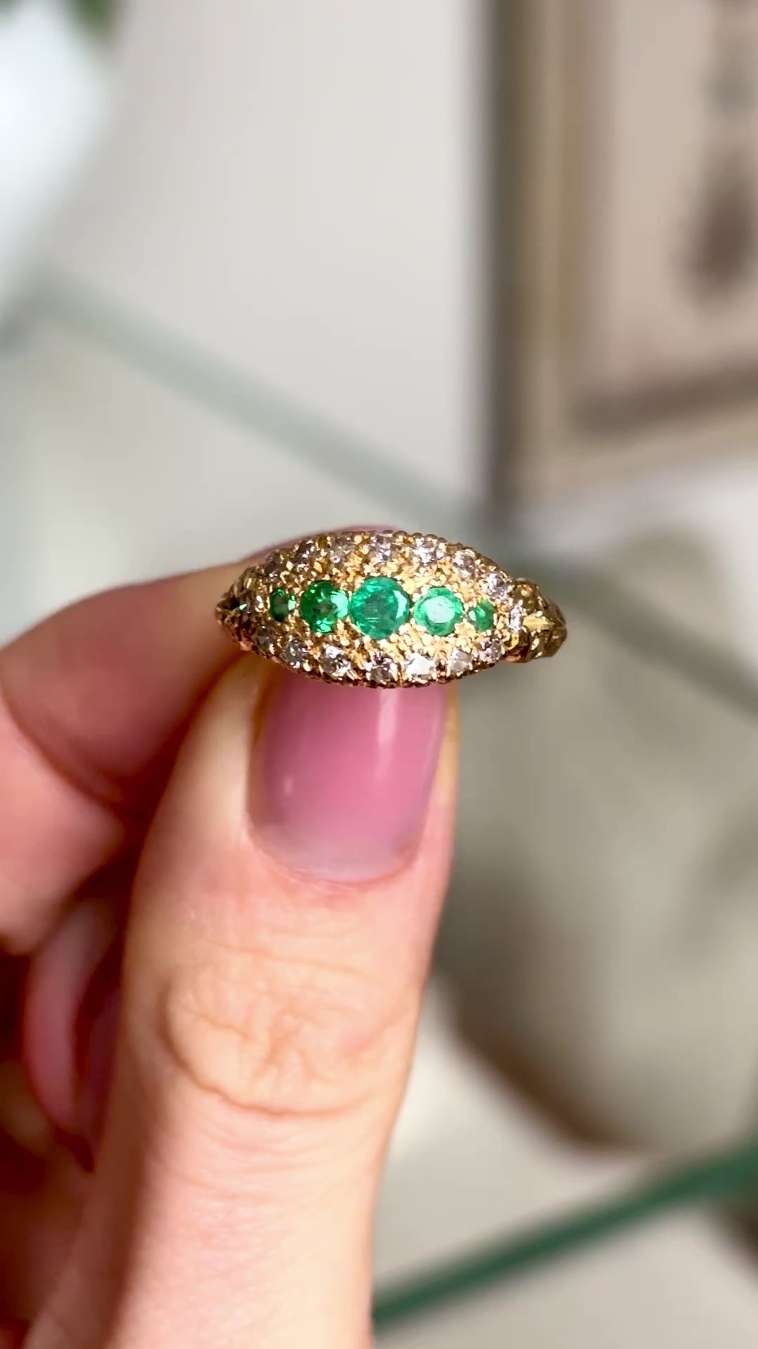 Vintage, 1970s emerald & diamond cluster ring