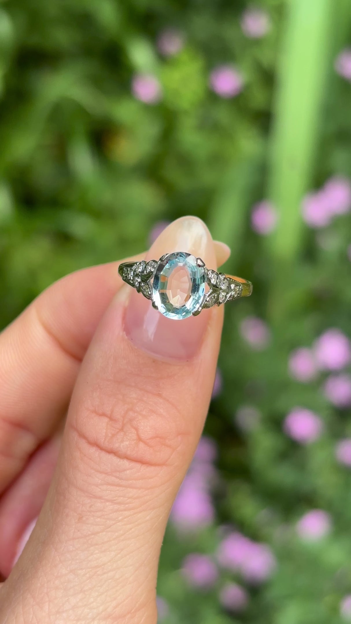 Antique, Edwardian aquamarine and diamond engagement ring, 18ct yellow gold and platinum