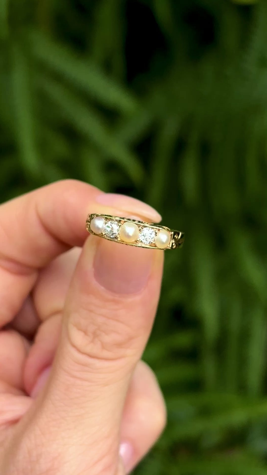 Antique, Victorian pearl & diamond five-stone ring, 18ct yellow gold