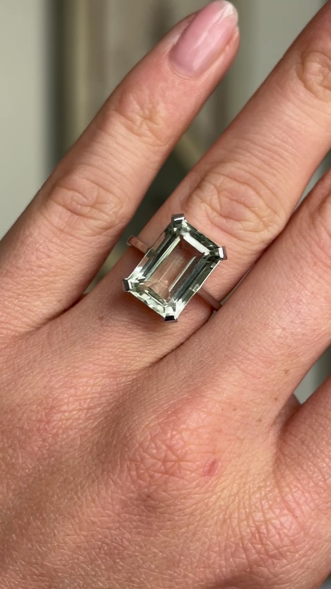 1879-Vintage, aquamarine single-stone ring 