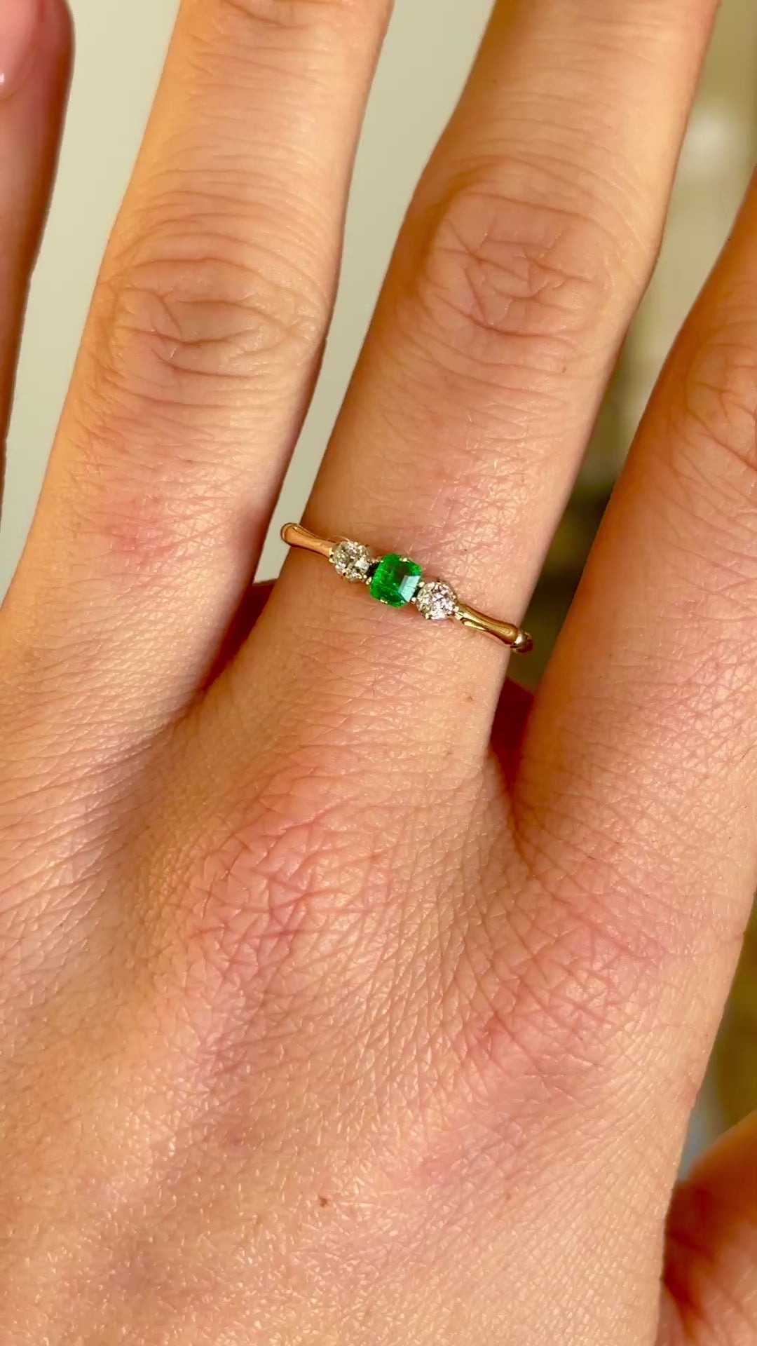 Antique, Edwardian emerald & diamond three-stone ring