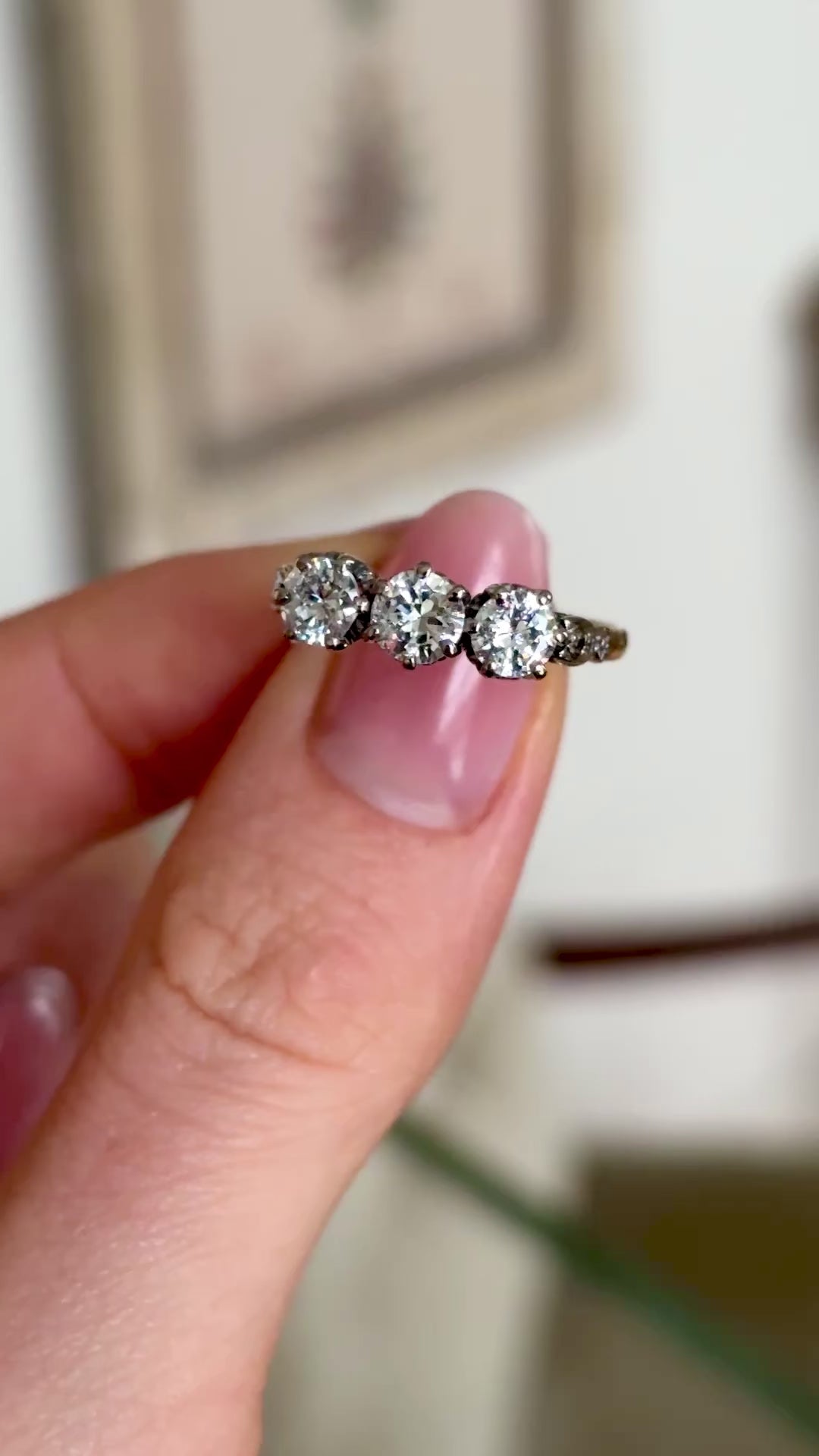 Antique, Edwardian three-stone diamond ring