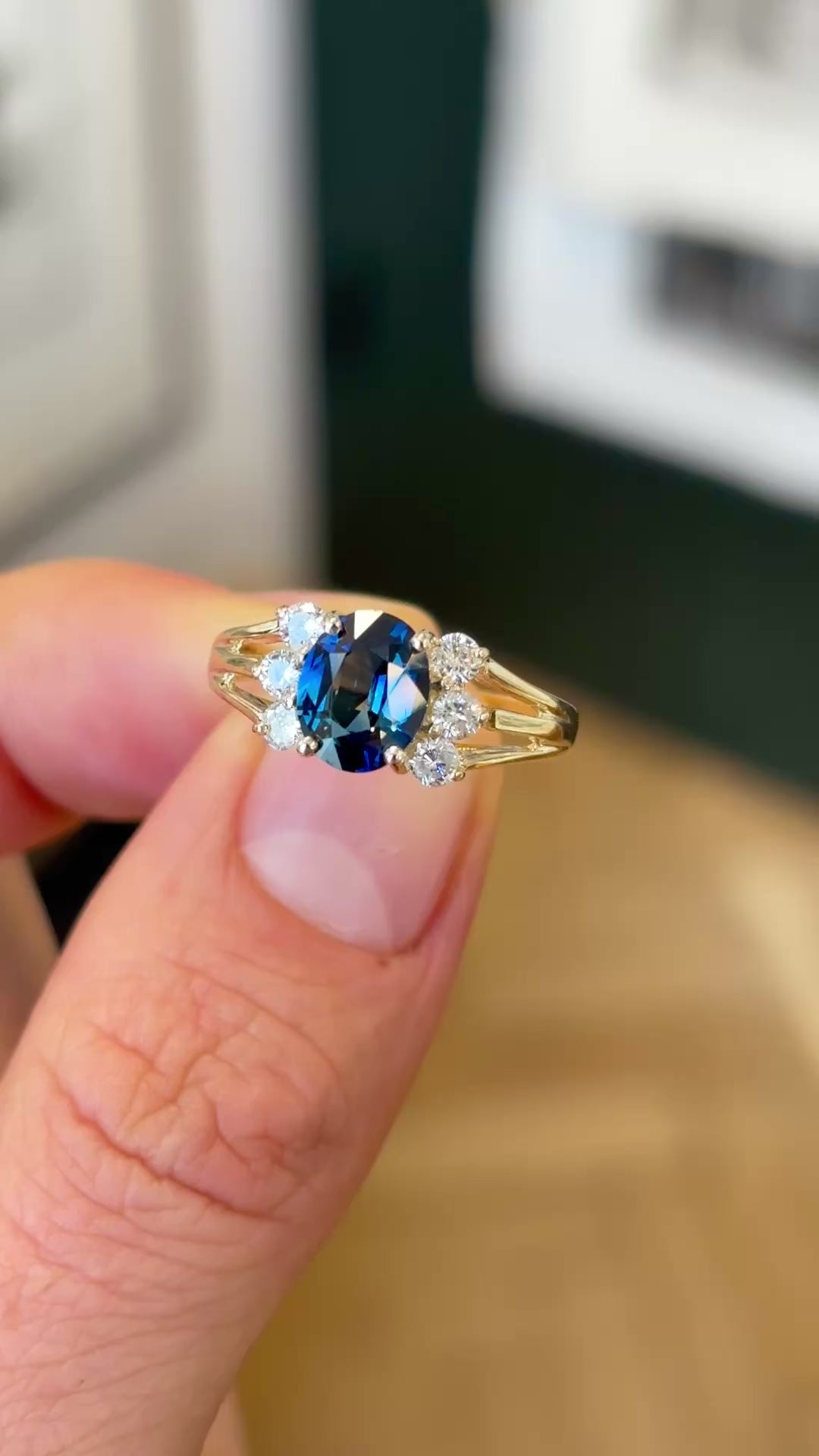 Vintage, 1970s sapphire & diamond ring