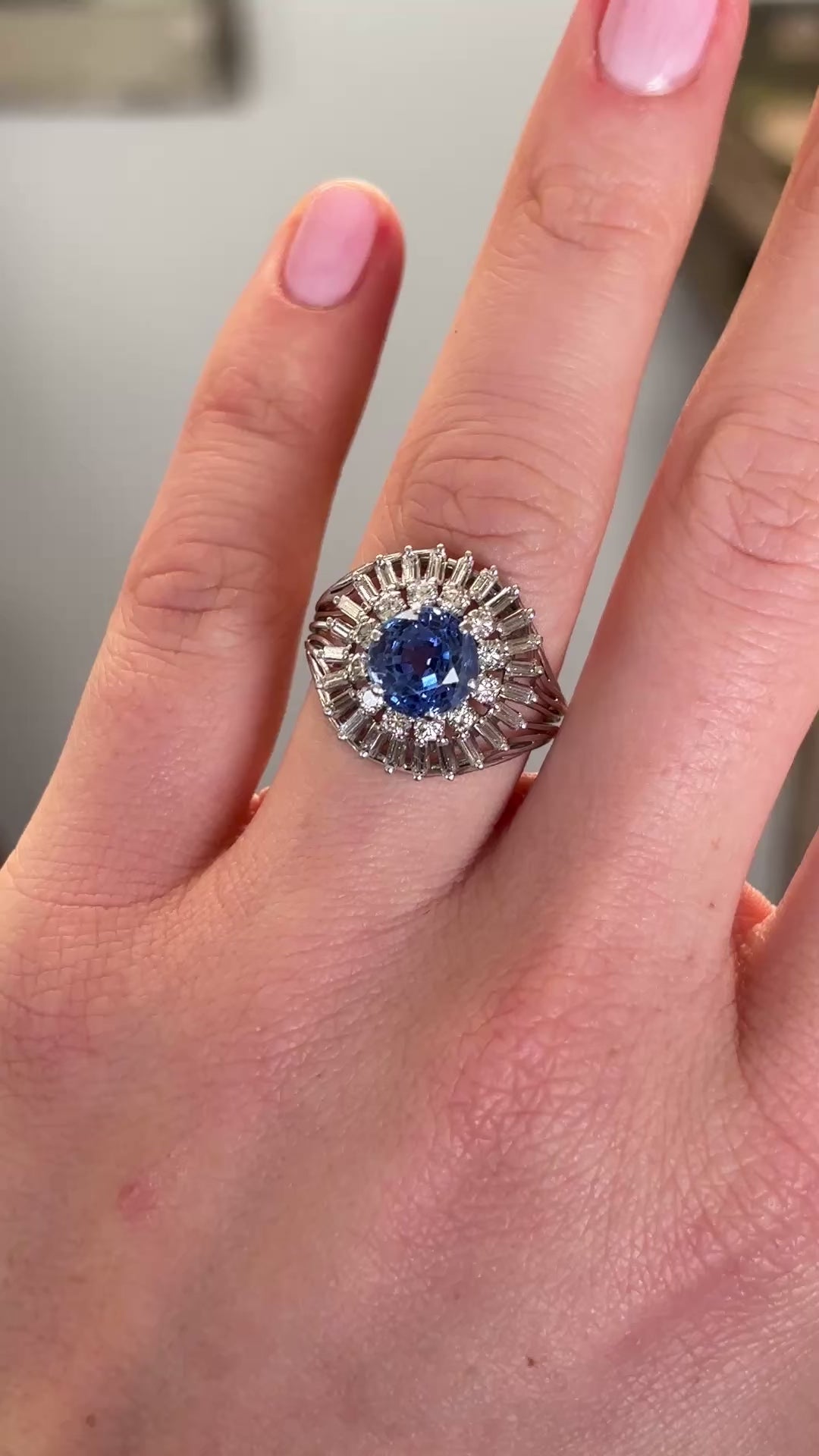 Vintage, 1950s sapphire & diamond cluster cocktail ring 