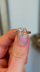 Vintage, Art Deco toi et moi diamond engagement ring