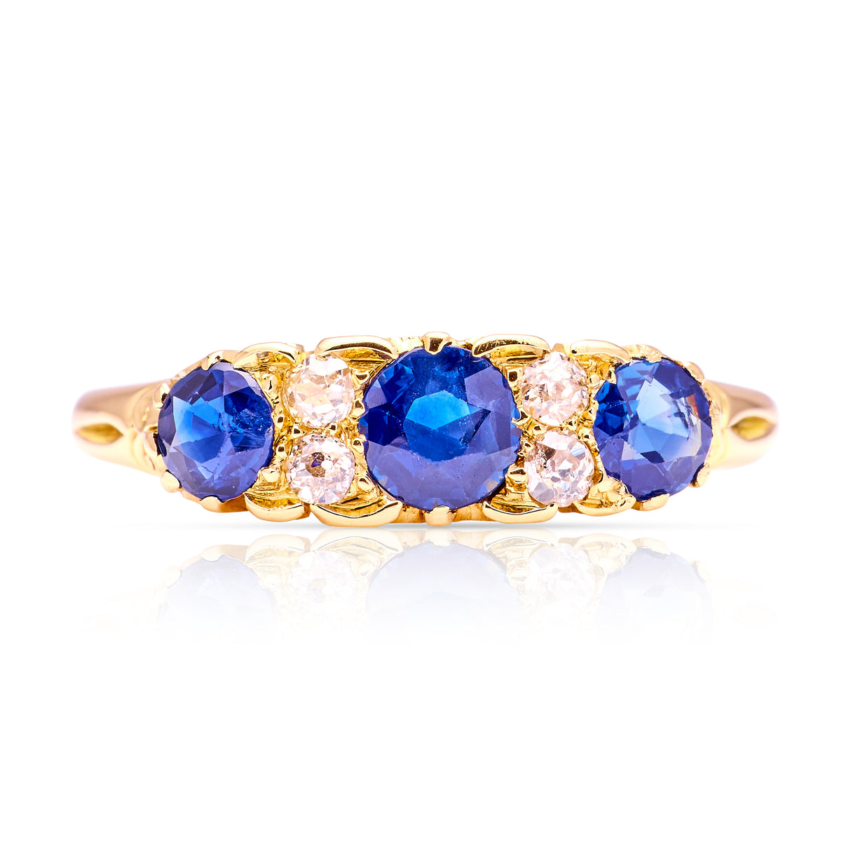 Antique, Edwardian sapphire & diamond ring