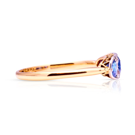 Vintage, Art Deco sapphire three-stone ring