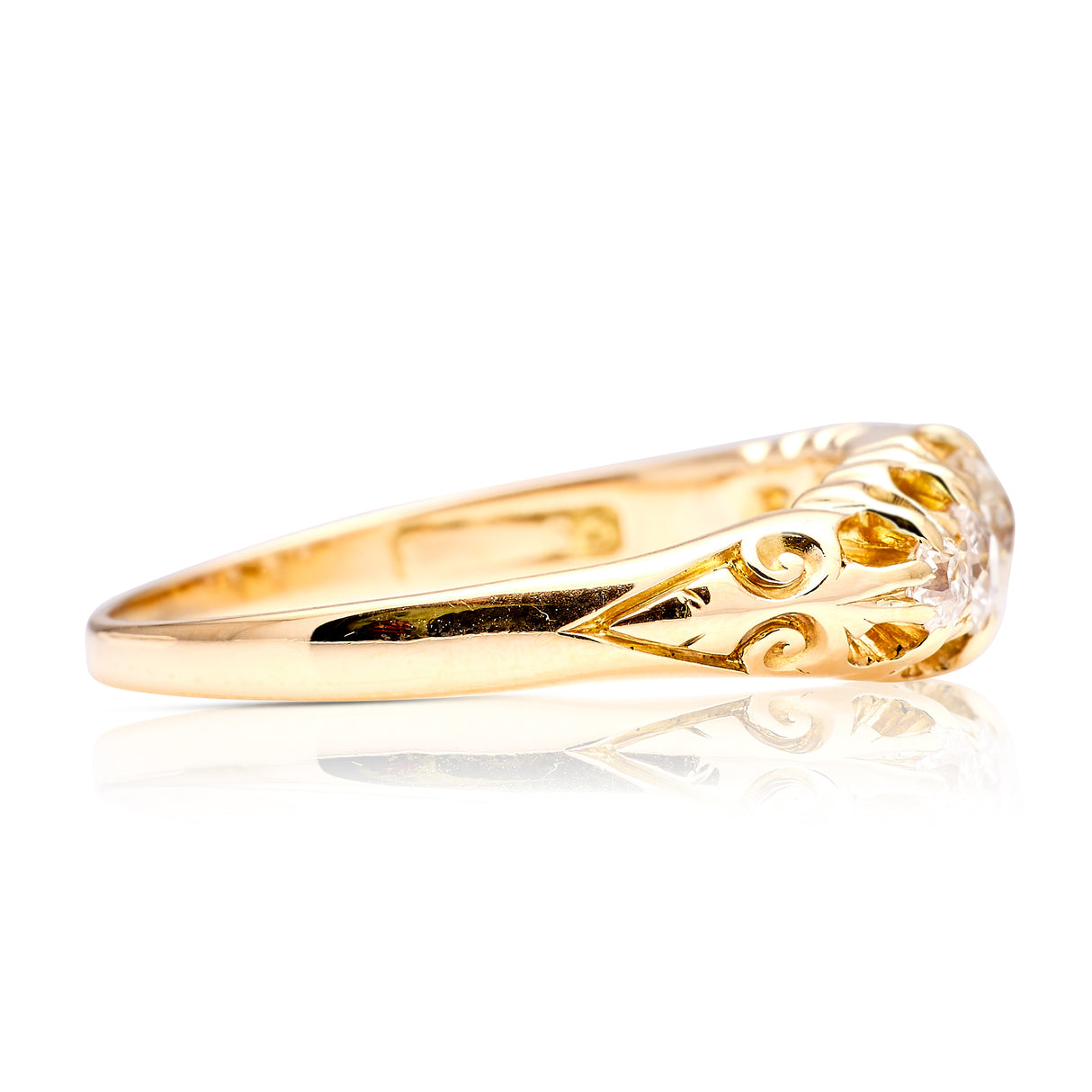 Antique, Edwardian five-stone diamond ring, 18ct yellow gold