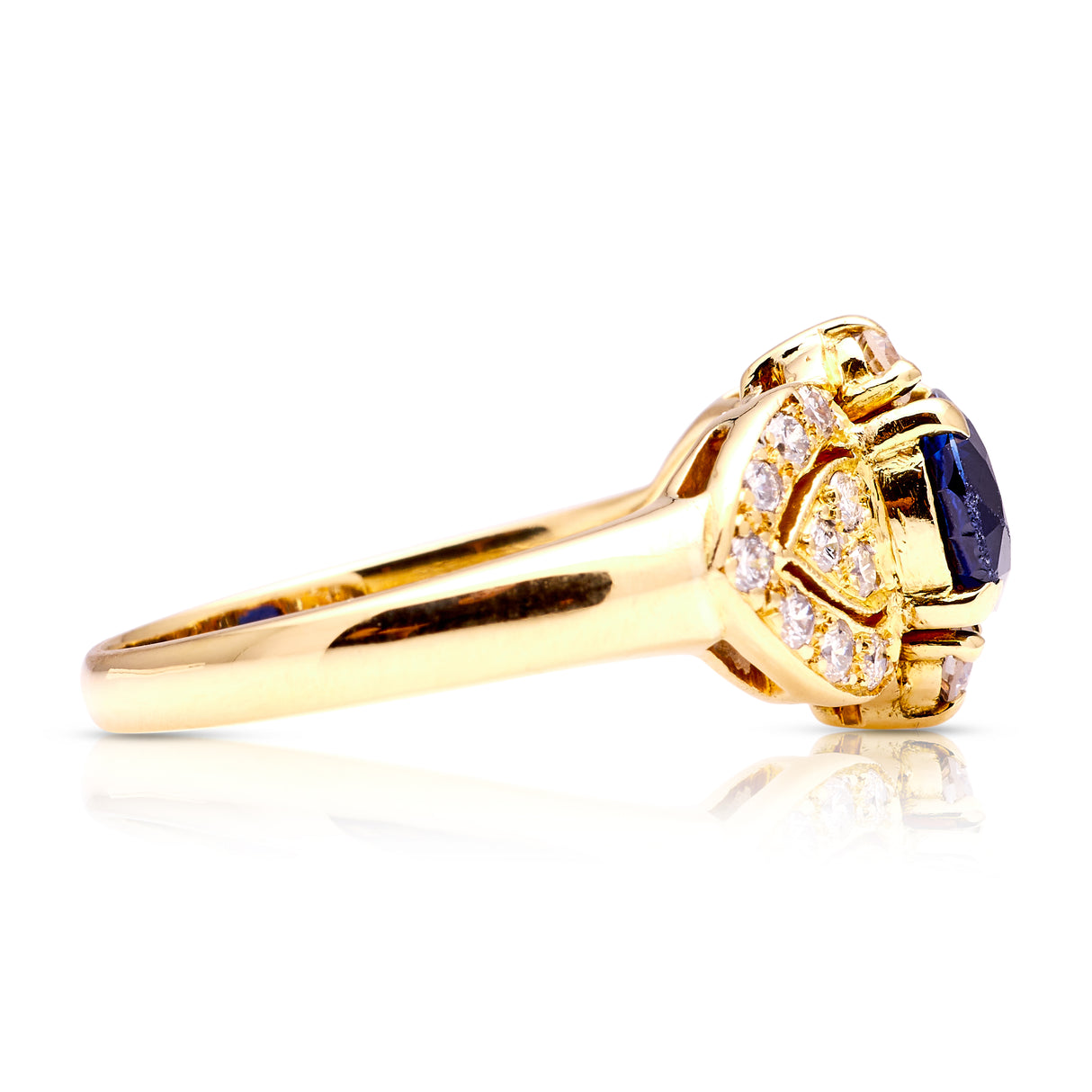 Vintage, 1980s royal blue sapphire & diamond ring