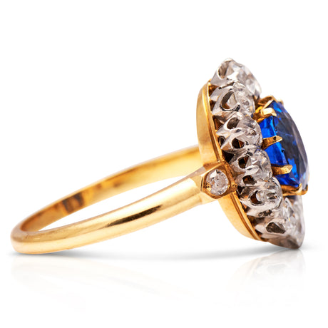 Sapphire Antique Engagement Rings | Sapphire Engagement Rings | Diamond Engagement Rings | Antique Rings | Antique Ring Boutique | Vintage Engagement Rings | Antique Engagement Rings | Antique Jewellery company | Vintage Jewellery