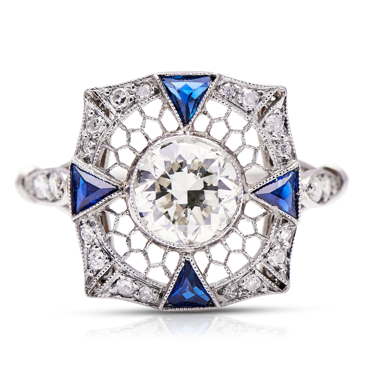Vintage-Platinum-Sapphire-Diamond-Art-Deco-Style-Ring-Antique
