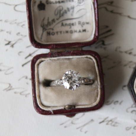 Antique Engagement Rings | Antique Ring Boutique | Vintage Engagement Rings | Antique Engagement Rings | Antique Jewellery company | Vintage Jewellery | Art Deco, Platinum, Diamond Engagement Ring